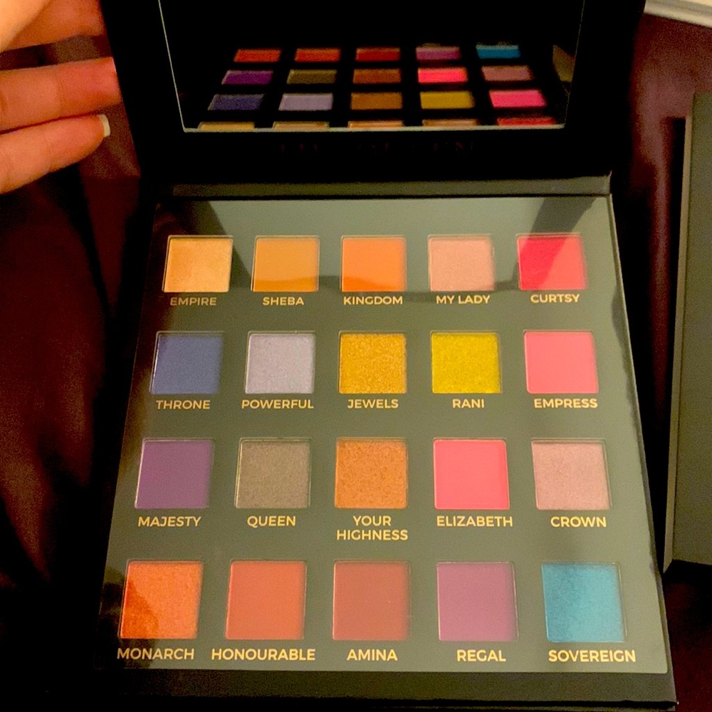 The queen Eloise palette - Picture 1 of 2